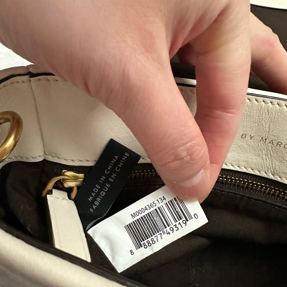 Pre-Owned Marc By Marc Jacobs (70% New) - image 5